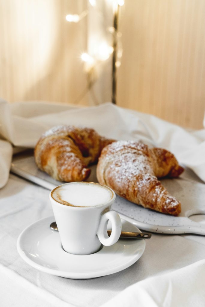 Croissant & café 